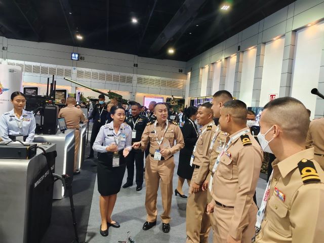 LINE_ALBUM_Defense and Security 2023_๒๓๑๑๑๐_2.jpg